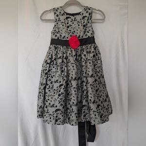 Marmellata Girls Dress Size 8, Floral Embroidery & Red Rose Waist
